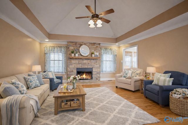 104 Peach Grove Lane, Meridianville, AL 35759