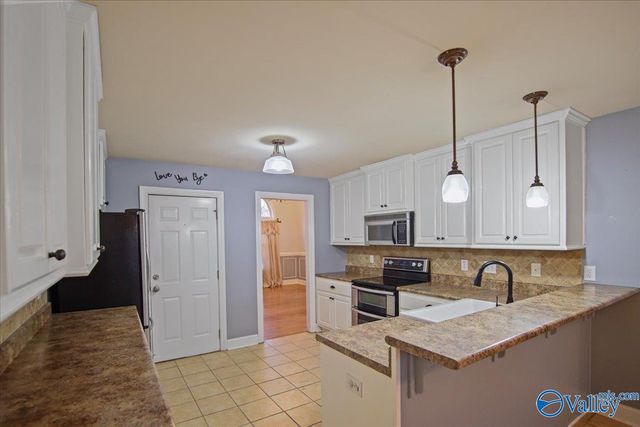 104 Peach Grove Lane, Meridianville, AL 35759