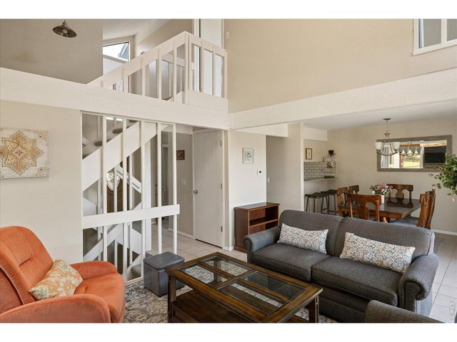 1656 Bradley Dr, Boulder, CO 80305
