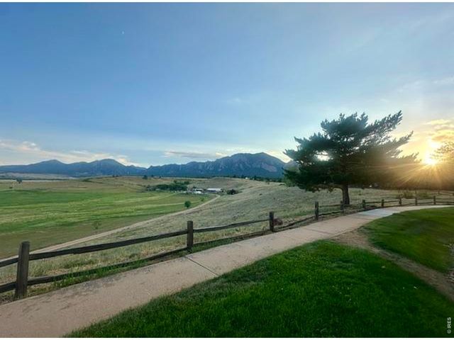 1656 Bradley Dr, Boulder, CO 80305