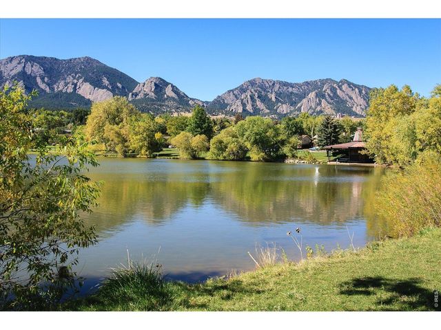 1656 Bradley Dr, Boulder, CO 80305
