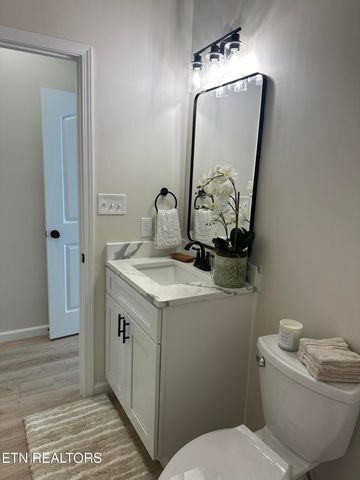 2822 Deer Stand Drive, Sevierville, TN 37876