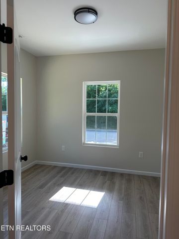 2822 Deer Stand Drive, Sevierville, TN 37876