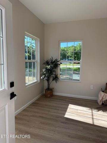 2822 Deer Stand Drive, Sevierville, TN 37876