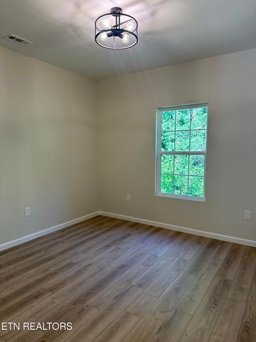 2822 Deer Stand Drive, Sevierville, TN 37876