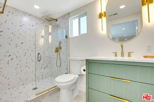 18800 Cohasset Street, Reseda (los Angeles), CA 91335