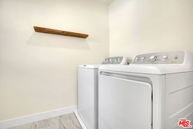 18800 Cohasset Street, Reseda (los Angeles), CA 91335