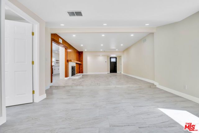 18800 Cohasset Street, Reseda (los Angeles), CA 91335