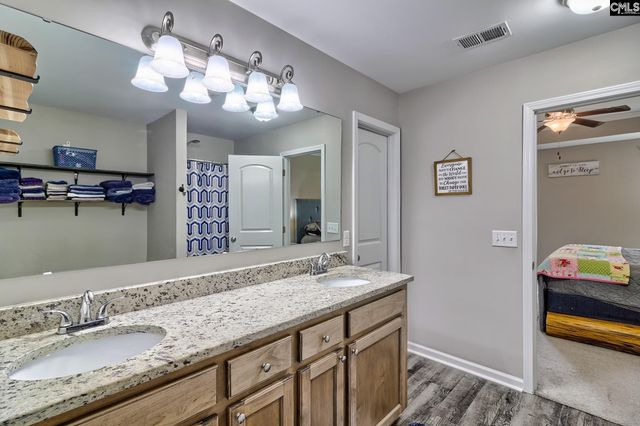 8 Foxfire Lane, Wedgefield, SC 29168