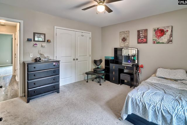 8 Foxfire Lane, Wedgefield, SC 29168