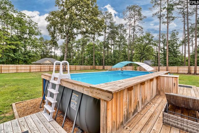 8 Foxfire Lane, Wedgefield, SC 29168