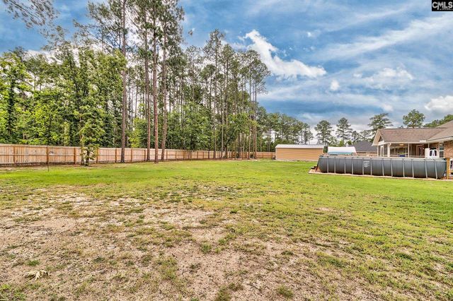 8 Foxfire Lane, Wedgefield, SC 29168