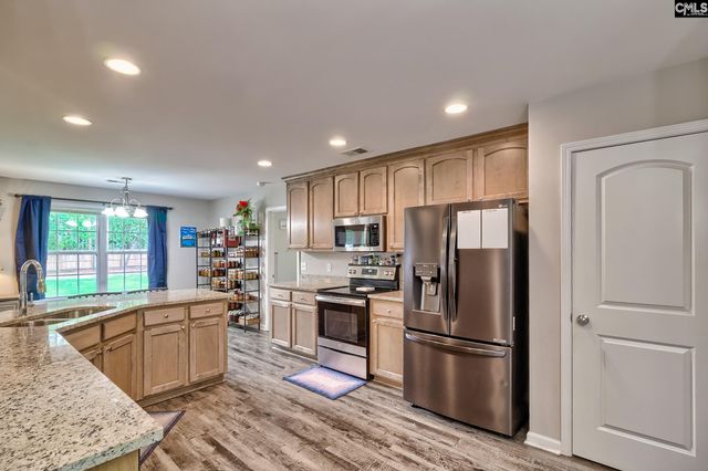 8 Foxfire Lane, Wedgefield, SC 29168