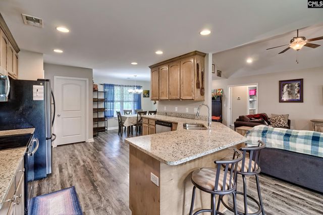 8 Foxfire Lane, Wedgefield, SC 29168