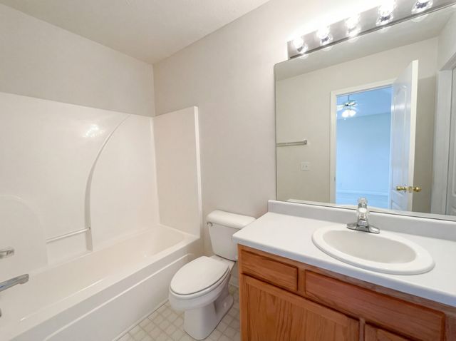 6024 Sagi Cir, La Vergne, TN 37086