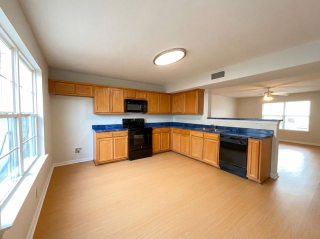 6024 Sagi Cir, La Vergne, TN 37086