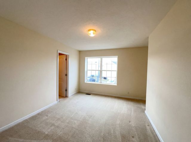 6024 Sagi Cir, La Vergne, TN 37086