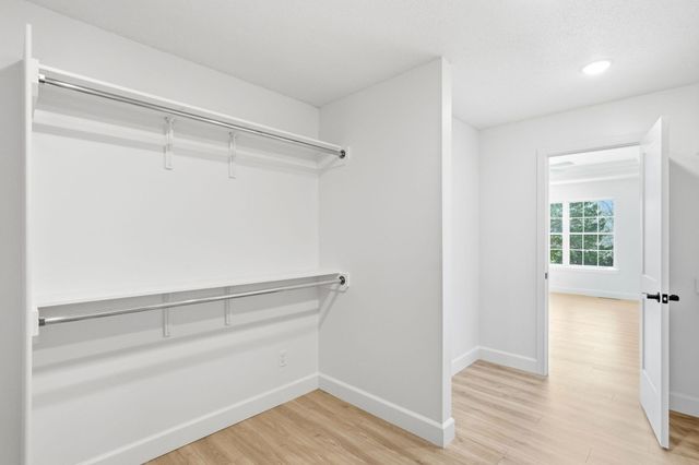 9747 S RTE N, Columbia, MO 65203