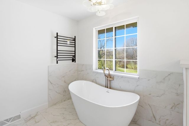 9747 S RTE N, Columbia, MO 65203