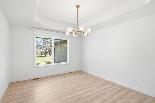 9747 S RTE N, Columbia, MO 65203
