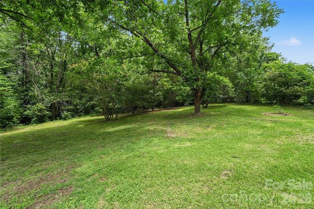 6931 Robinson Church Road, Charlotte, NC 28215