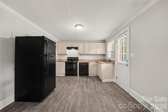 6931 Robinson Church Road, Charlotte, NC 28215