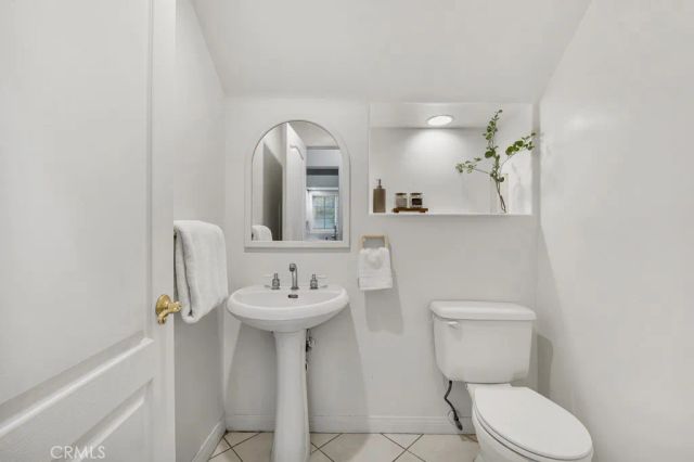 4520 Pennsylvania Avenue 137, La Crescenta, CA 91214