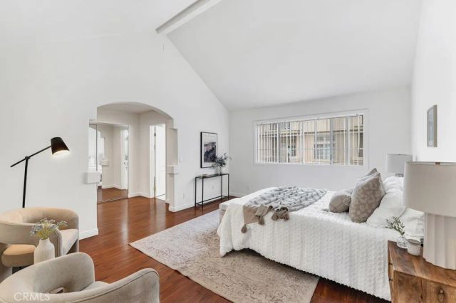 4520 Pennsylvania Avenue 137, La Crescenta, CA 91214