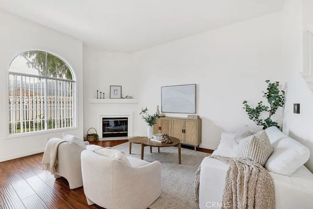 4520 Pennsylvania Avenue 137, La Crescenta, CA 91214