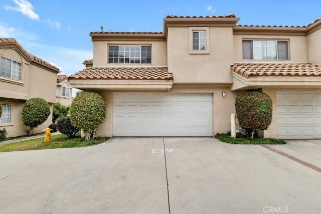4520 Pennsylvania Avenue 137, La Crescenta, CA 91214
