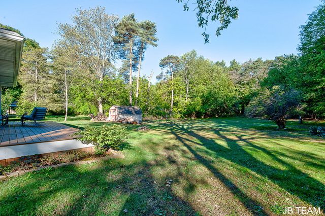 257 Mae Rose Avenue, Holland, MI 49424