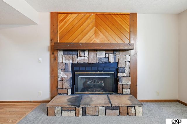 5819 N 127th Avenue Circle, Omaha, NE 68164