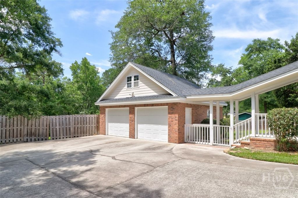 Image 41 of property listing at 113 Red Bluff Circle, Rincon, GA 31326