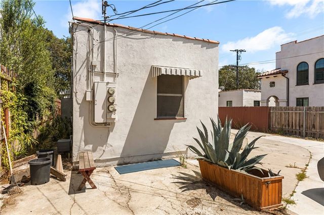 8947 Hubbard, Culver City, CA 90232