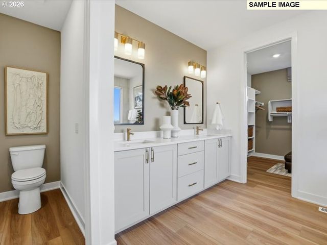 17563 HILLSIDE Dr, West Linn, OR 97068