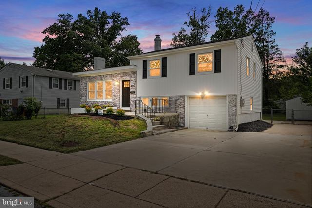 307 GLOUCESTER AVE, Somerdale, NJ 08083