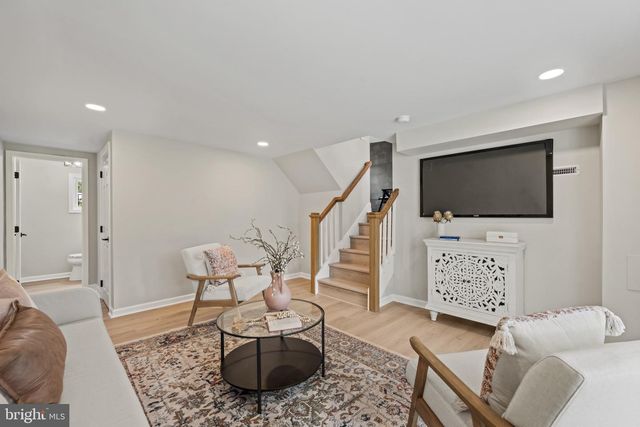 307 GLOUCESTER AVE, Somerdale, NJ 08083