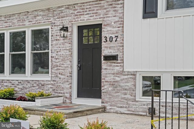 307 GLOUCESTER AVE, Somerdale, NJ 08083