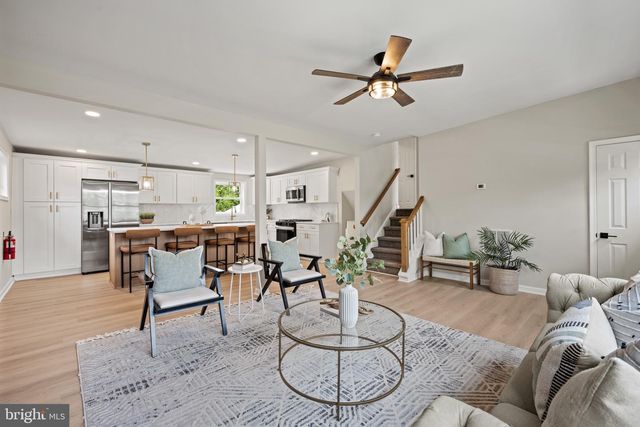 307 GLOUCESTER AVE, Somerdale, NJ 08083