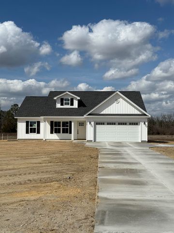 3793 Valley Forge Rd., Aynor, SC 29511