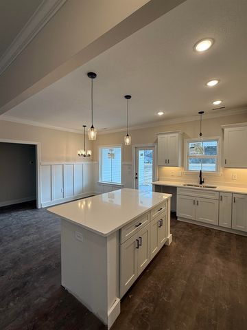 3793 Valley Forge Rd., Aynor, SC 29511