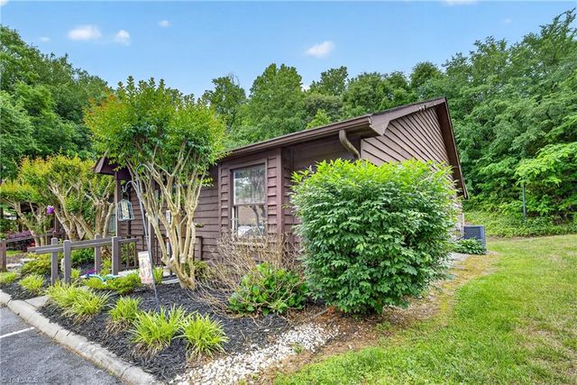 3125 Rockingham Road, High Point, NC 27265