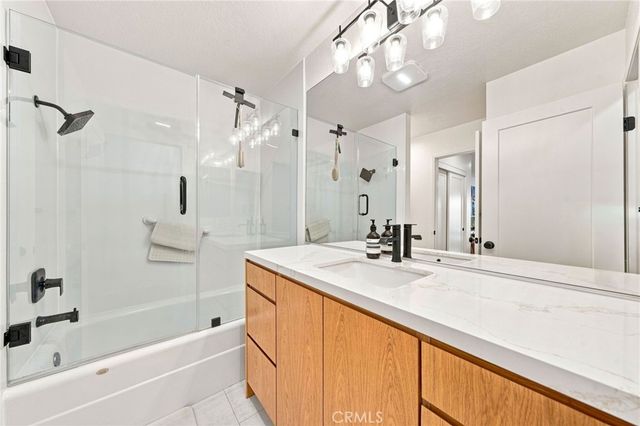 22224 S Vermont Avenue 202C, Torrance, CA 90502