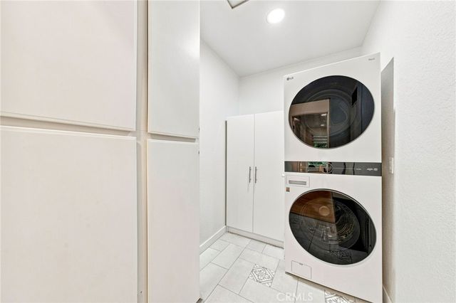 22224 S Vermont Avenue 202C, Torrance, CA 90502