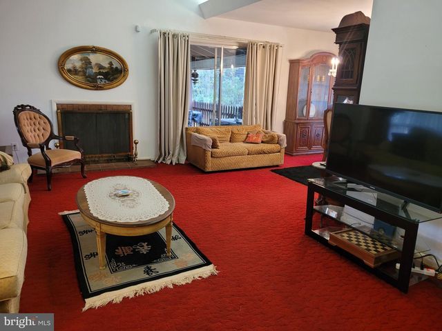 3743 CHAIN BRIDGE ROAD, Fairfax, VA 22030