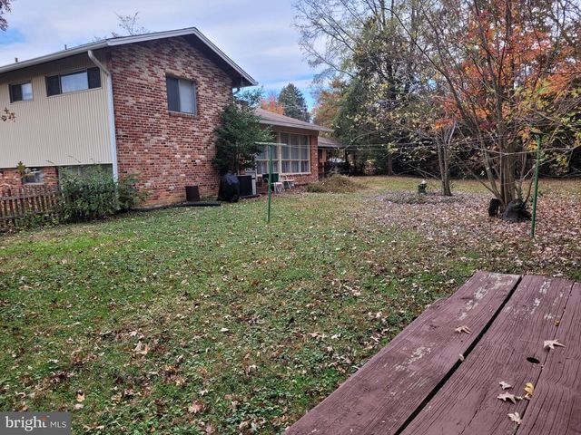 3743 CHAIN BRIDGE ROAD, Fairfax, VA 22030