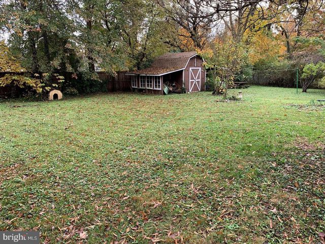 3743 CHAIN BRIDGE ROAD, Fairfax, VA 22030