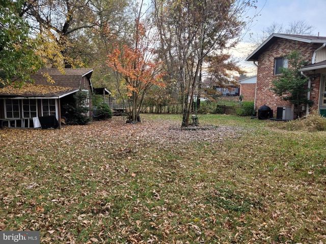 3743 CHAIN BRIDGE ROAD, Fairfax, VA 22030