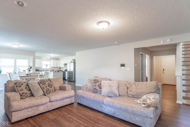 5672 Dollar Run Lane, Indianapolis, IN 46221