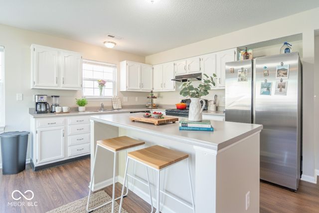 5672 Dollar Run Lane, Indianapolis, IN 46221